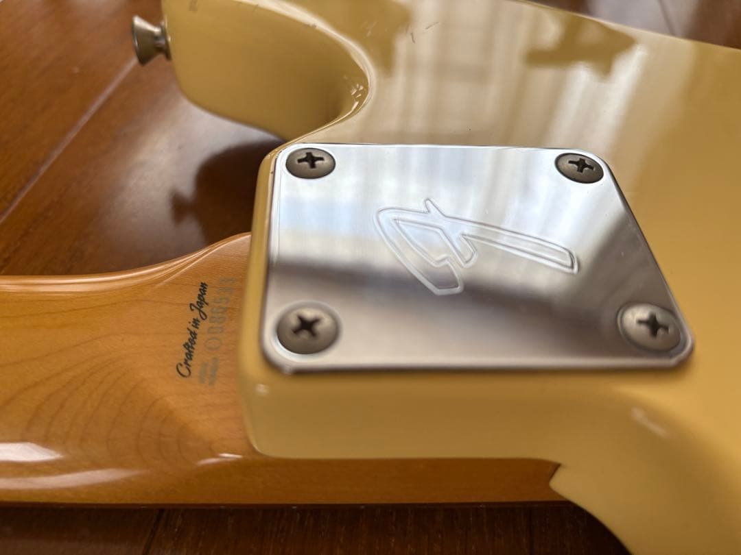 Fender Japan Mustang MG69-65 YWH ソフトケース付