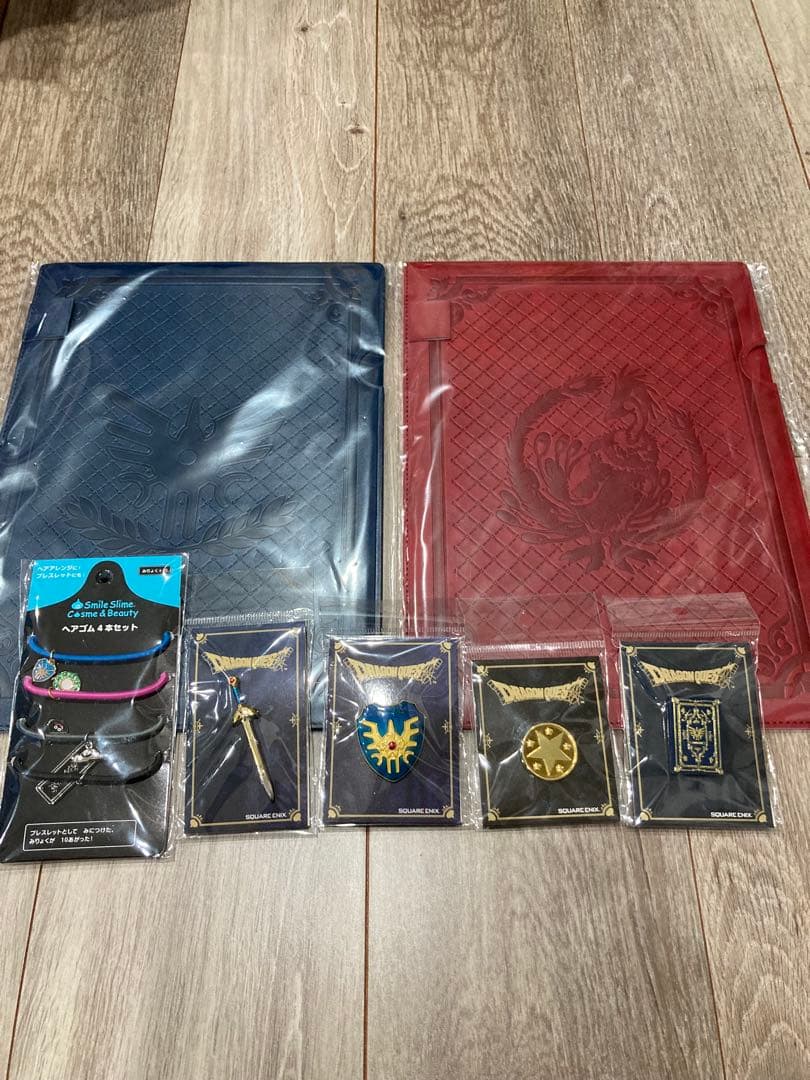 ドラゴンクエスト　ピンズ4種&レザーファイル2種＆ヘアゴム　7点セット　まとめ