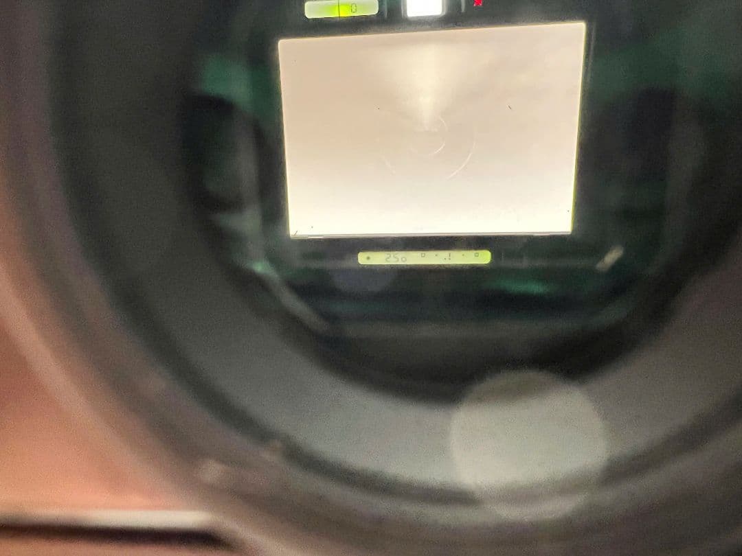 NikonF4 フィルム一眼レフカメラ ニッコール 28-200mm レンズ付き