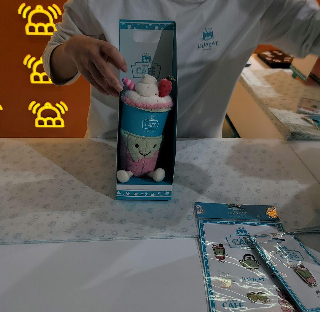 上海限定☆  ジェリーキャット イチゴラテ (特典付き)