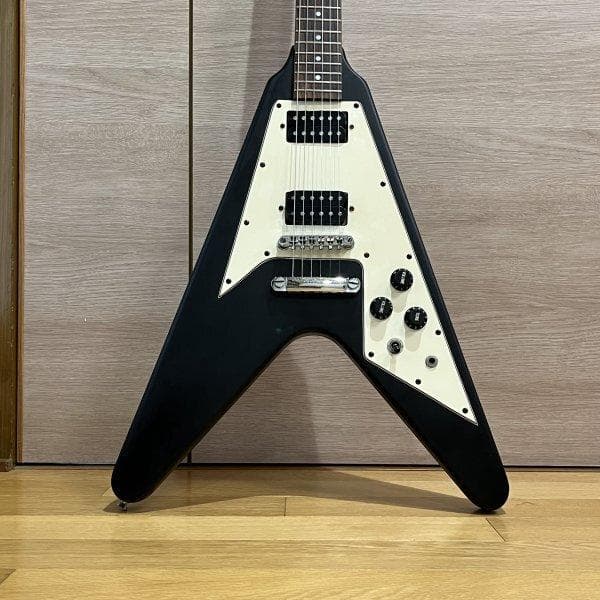 t*i様 フライング V タイプ FV メーカー不明 再塗装 マッドブラック 入