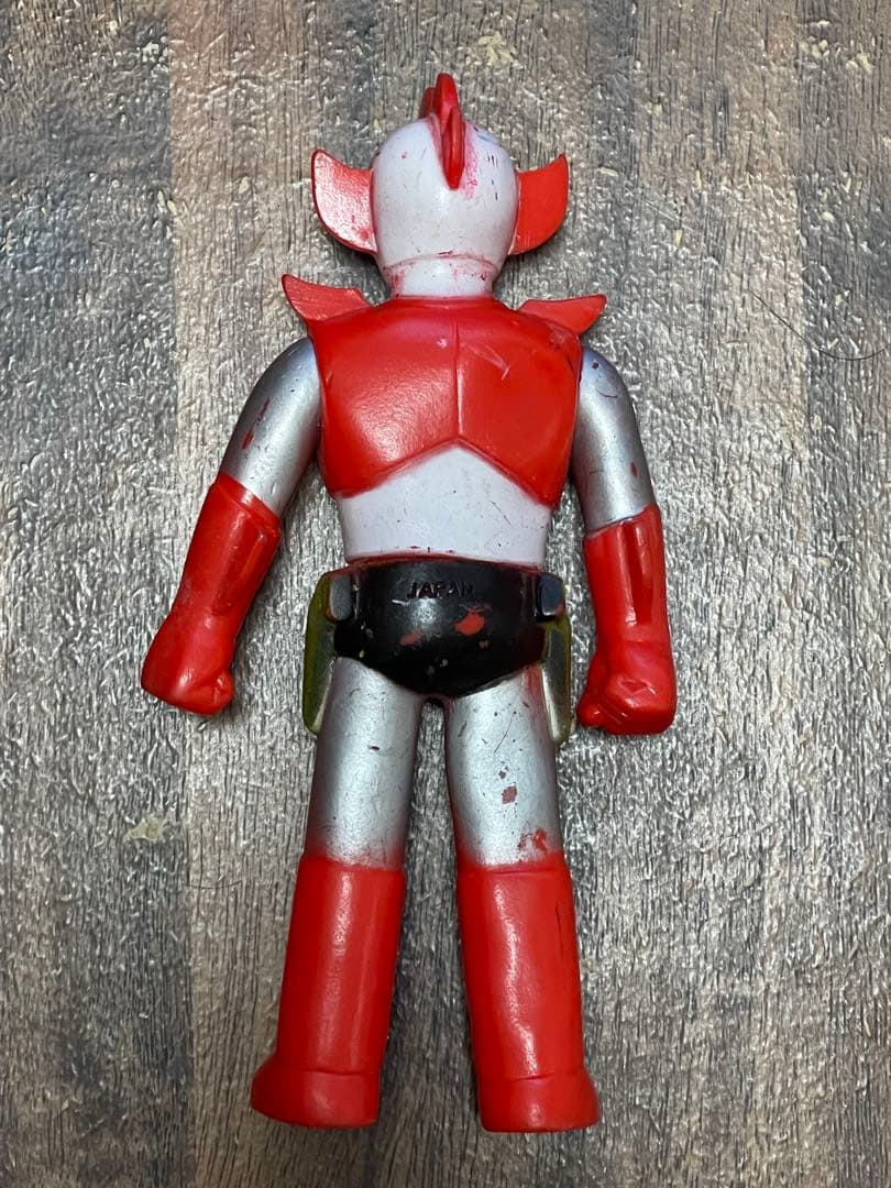 タカトク製 ソフビ 氷河戦士ガイスラッガー シキ・ケン
