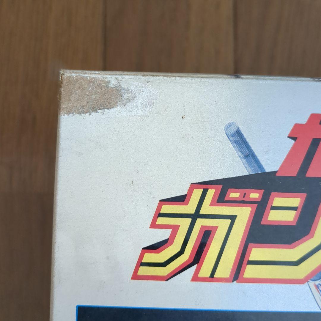 ガンタンク　クローバー　ダイカスト