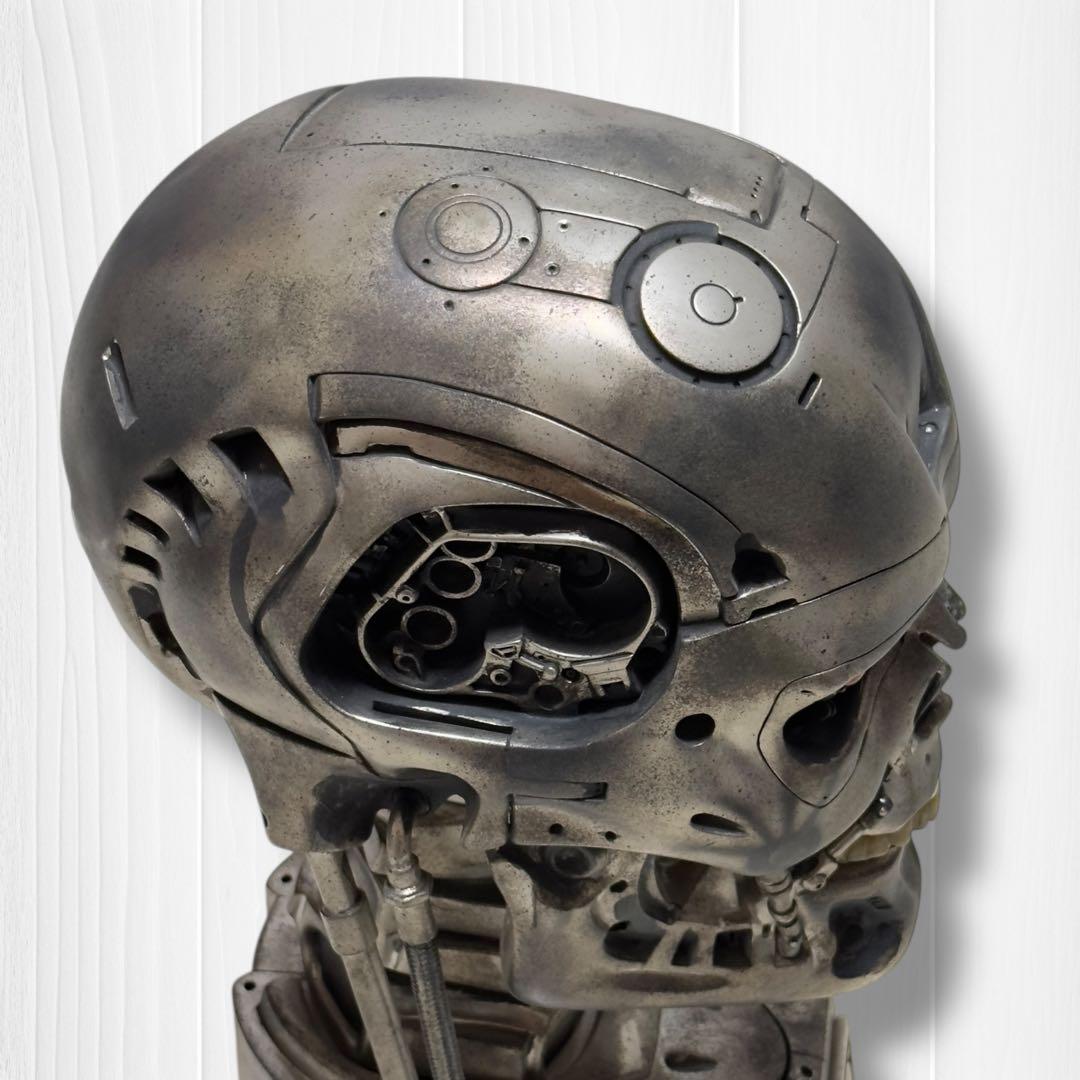 【希少品】T-800 ENDSKULL PROP REPLICA