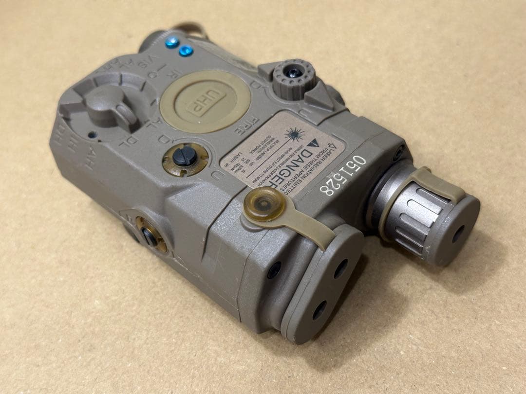 【突然終了の可能性大】Element Airsoft PEQ-15 FDE