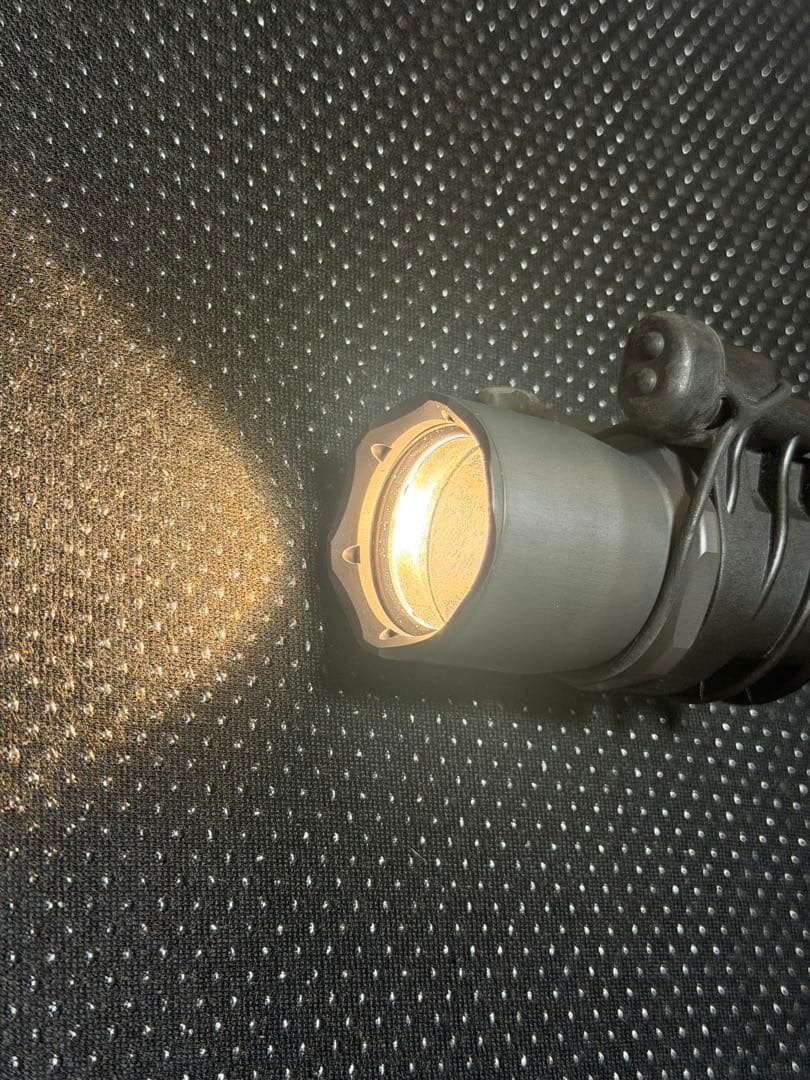 実物　surefire シュアファイア M910A