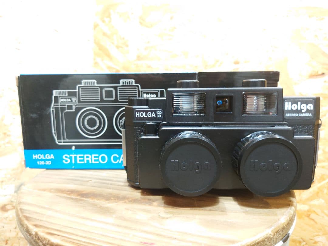 Holga 120 3D ステレオカメラ