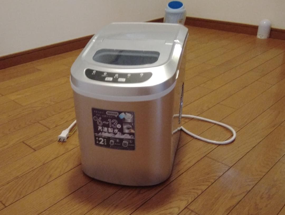 値下げしました　高速製氷機 　VS－ICE02