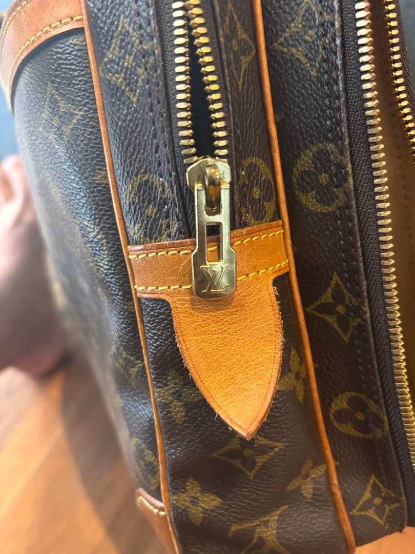 Louis Vuitton モノグラムキャリーケース