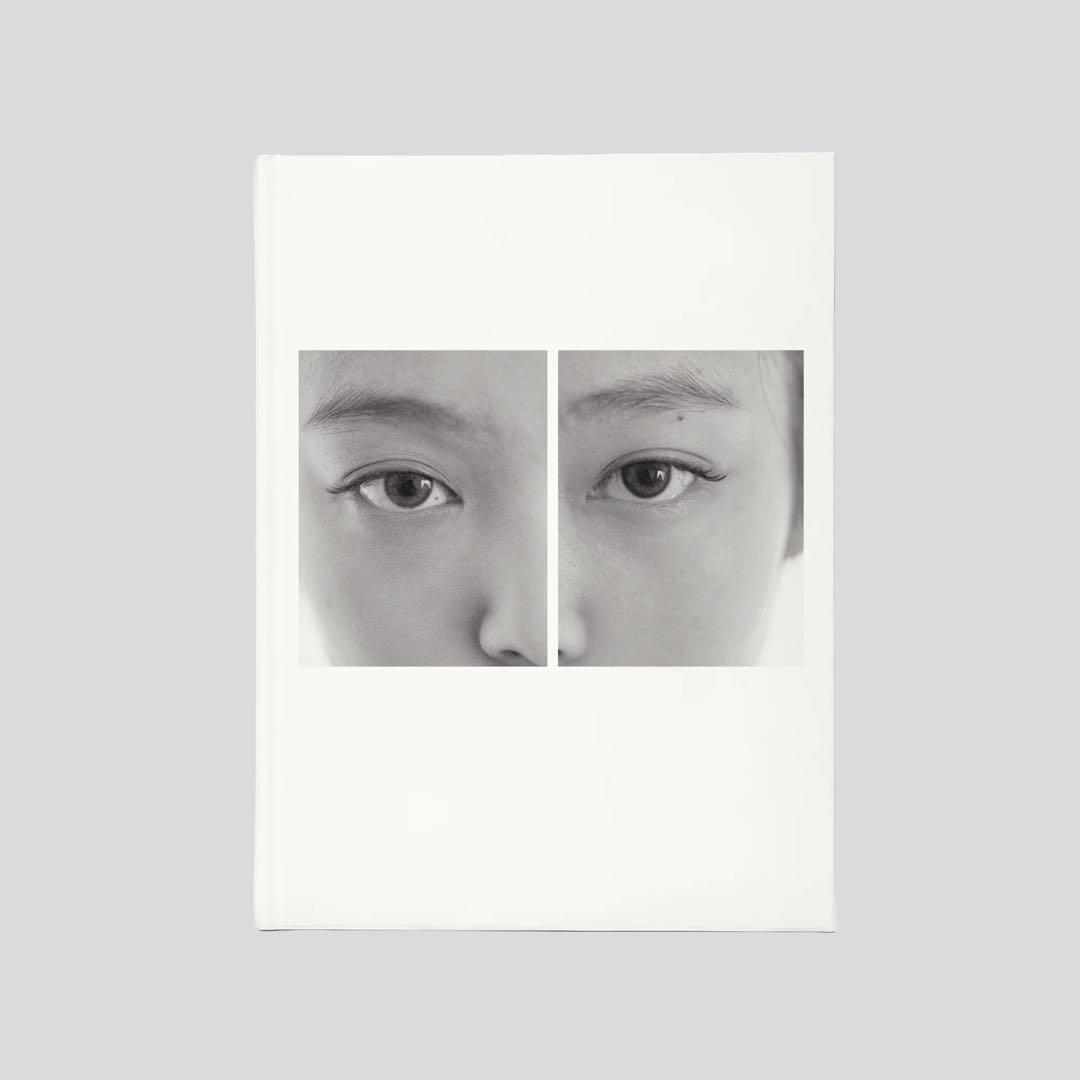 JENNIE <J2NNI5> ジェニ photobook popup限定写真集