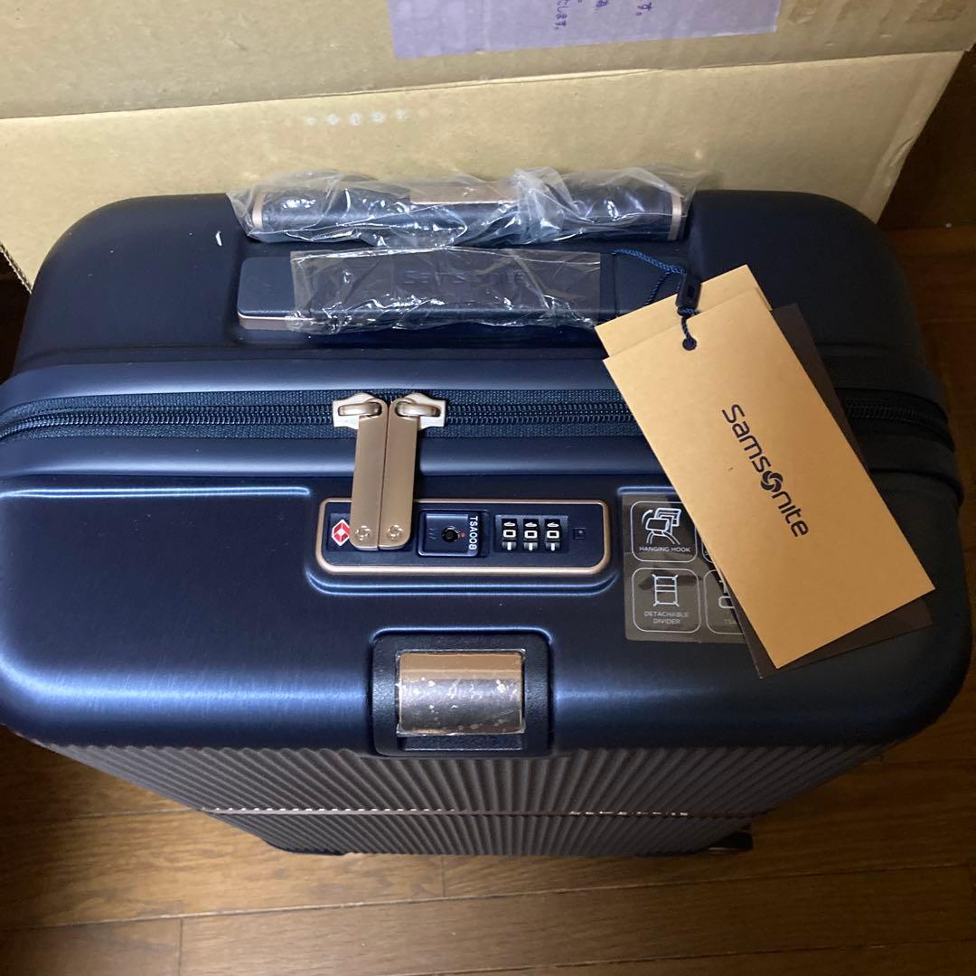［Mckee］新品［正規品］サムソナイト　機内持ち込みサイズ