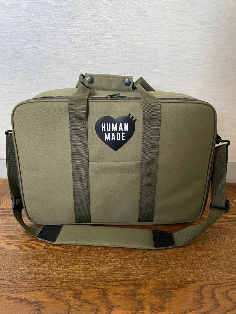 ヒューマンメイド　HUMAN MADE トラベルバック　ビジネスバッグ　カバン