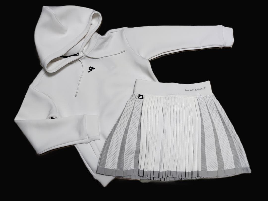 ✨お年玉‼️⛳️新品⭐アディダス★ フレアースカート＆フーディー セット