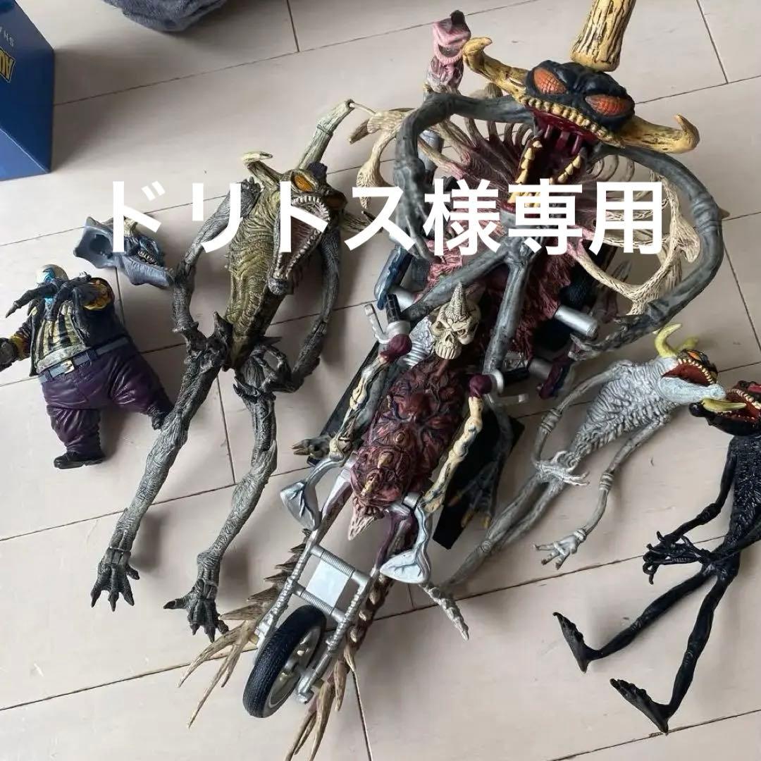 Spawn Violator フィギュア バイク付きセット 5体バイク1台