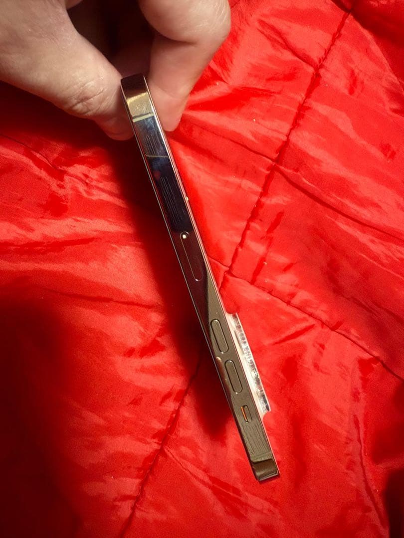 美品 iPhone14 pro ゴールド 256GB 77% SIMフリー